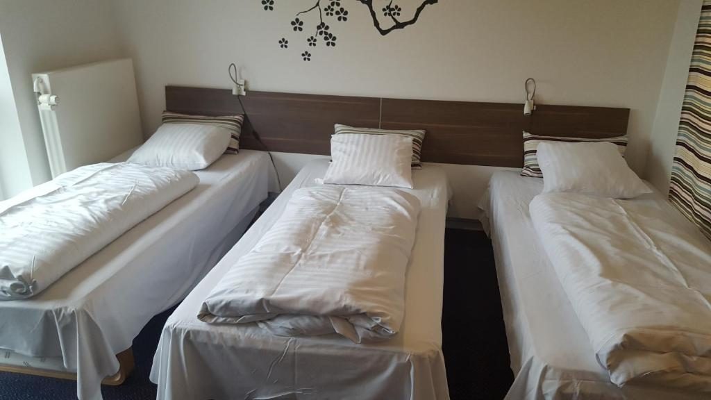 Comfort Triple Room with Shower